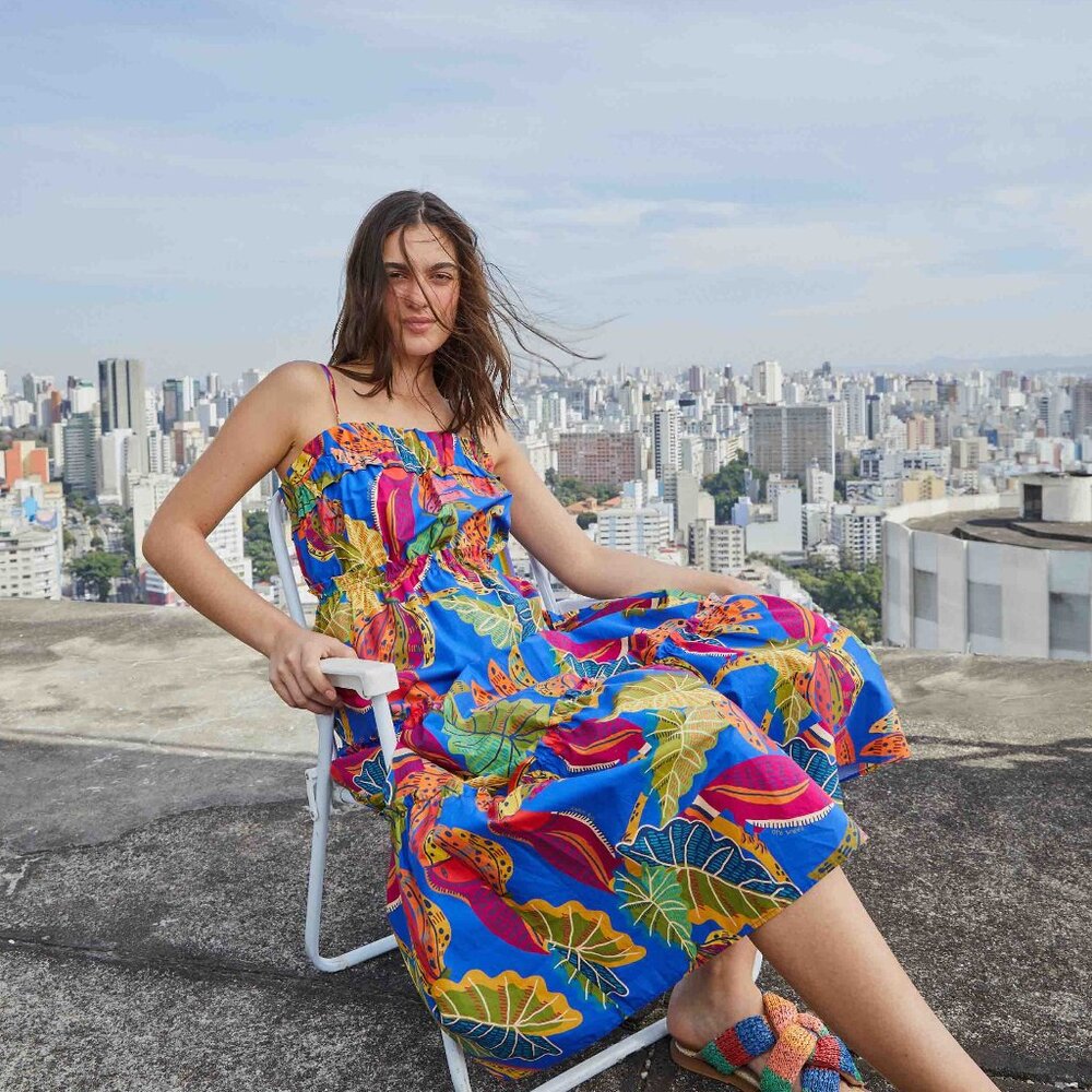 BLUE BEAKS & BANANAS TIERED MIDI DRESS